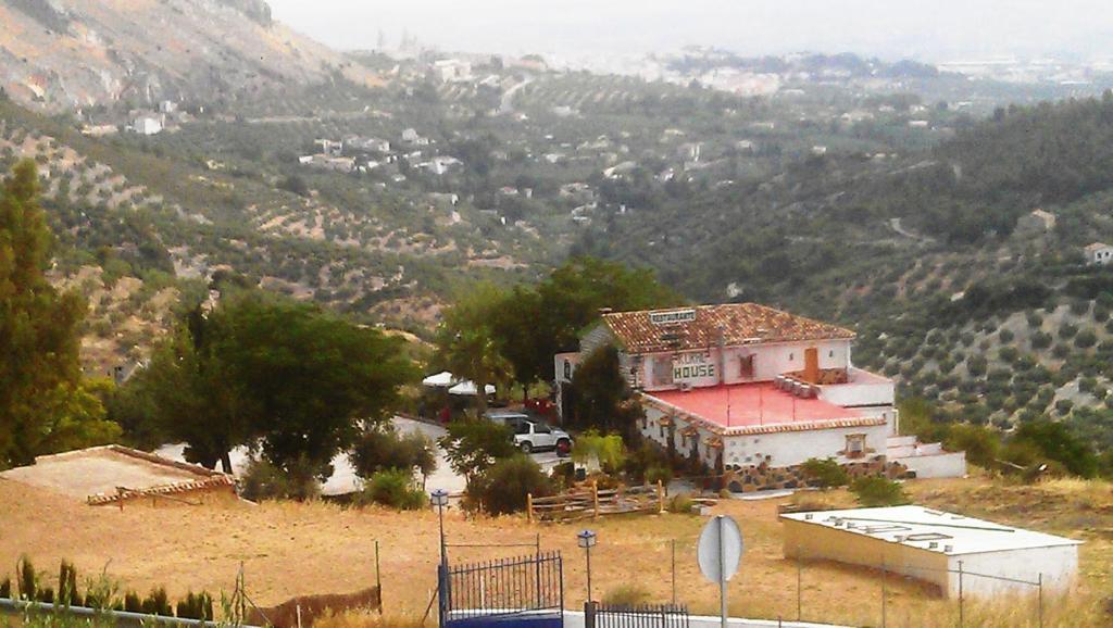 Alojamiento Rural La Caseria De Piedra Restaurante Хаен Екстер'єр фото