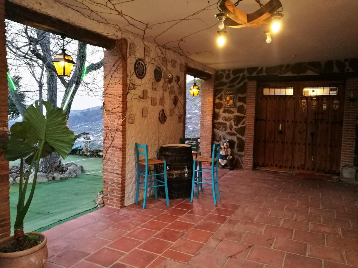 Alojamiento Rural La Caseria De Piedra Restaurante Хаен Екстер'єр фото